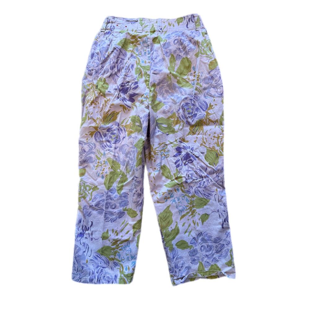 Gloria Vanderbilt lavender floral capri pants Petite Size 4